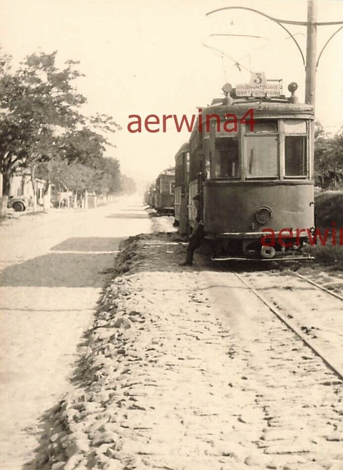 Strassenbahn der Linie 3 in Dnipro Ukraine Ostfront